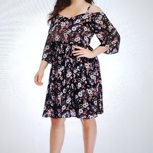 Plus off-shoulder floral midi dress